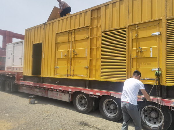 洛宁发电机出租100KW发电机需要什么规格的电缆线？