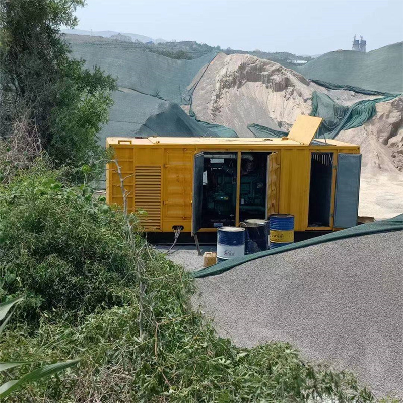 洛宁影响 400KW 柴油发电机组油耗的因素有哪些?
